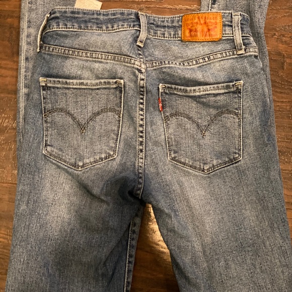 Levi 721 high rise jeans - Picture 2 of 2